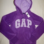 Gap Sweatshirt - kids clothing savings