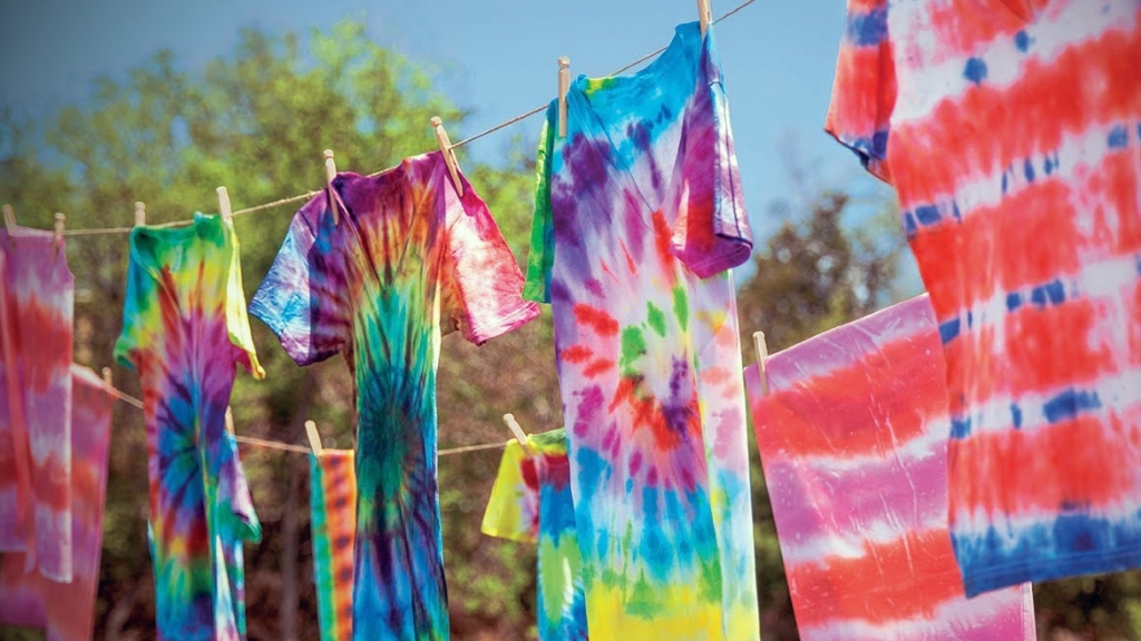 Kids Tie Dye Activity : Kid Tested and Mother Approved Fun